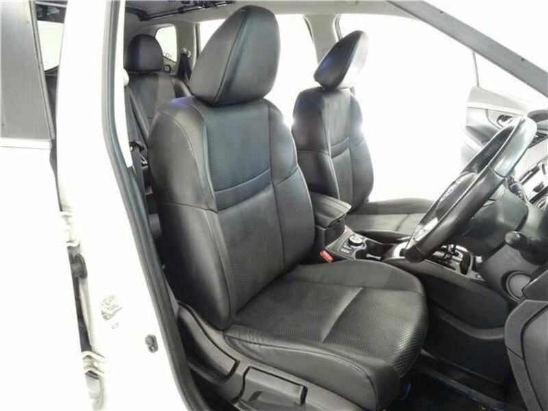 X-TRAIL-17