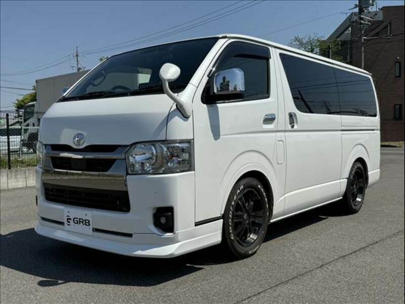 HIACE VAN-11