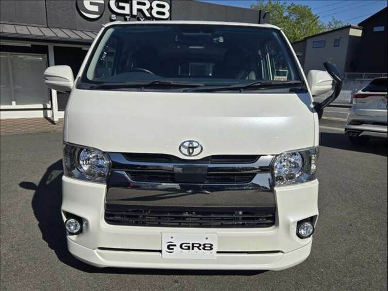 HIACE VAN-1