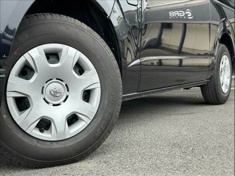 HIACE VAN-9
