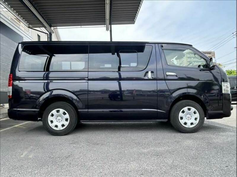 HIACE VAN-13