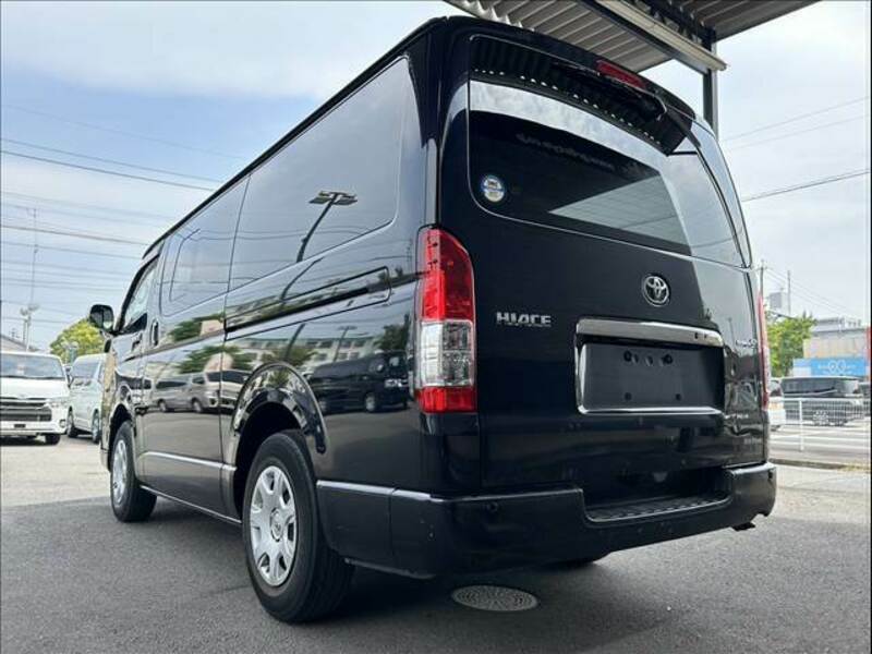 HIACE VAN-15