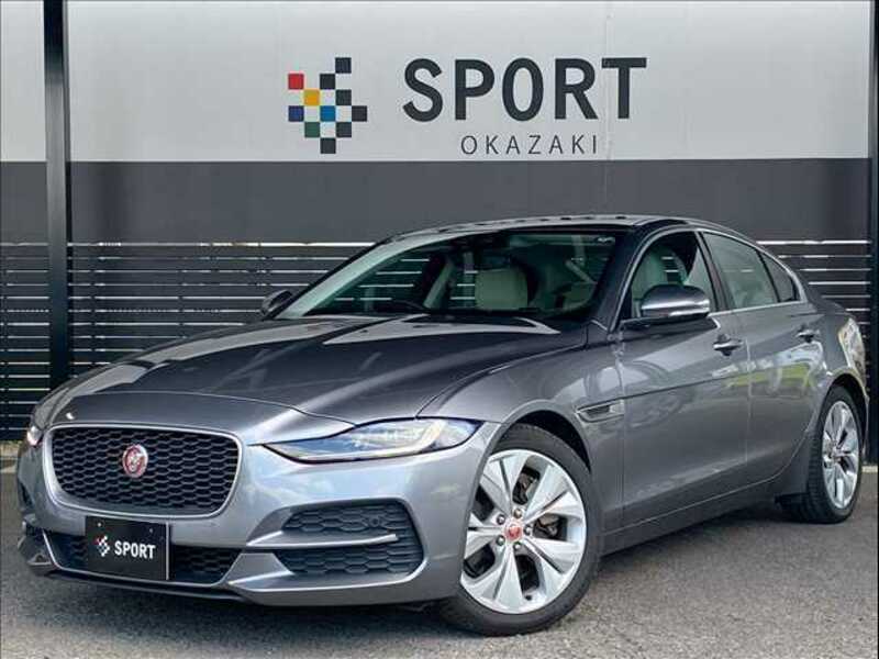 JAGUAR　XE