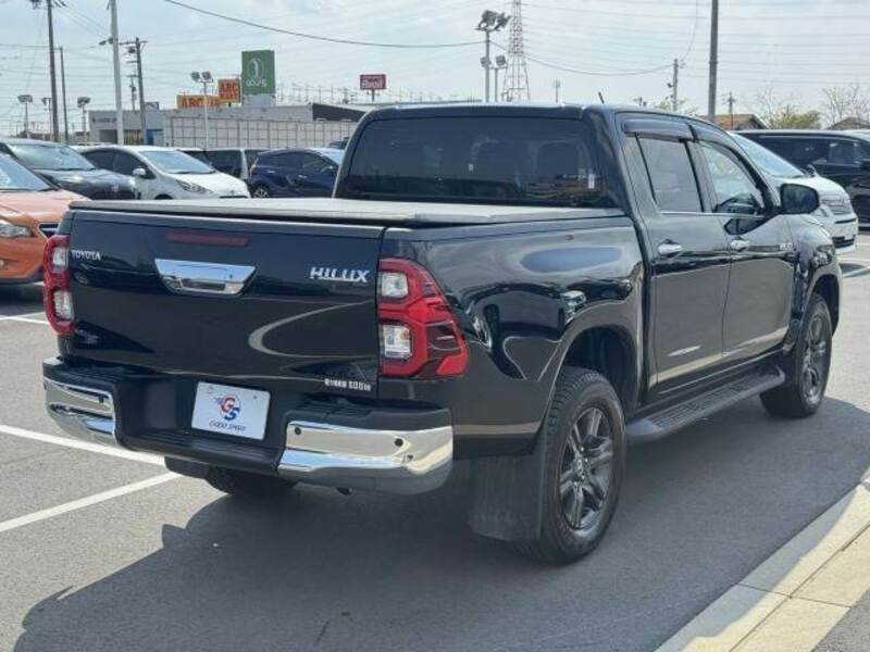 HILUX