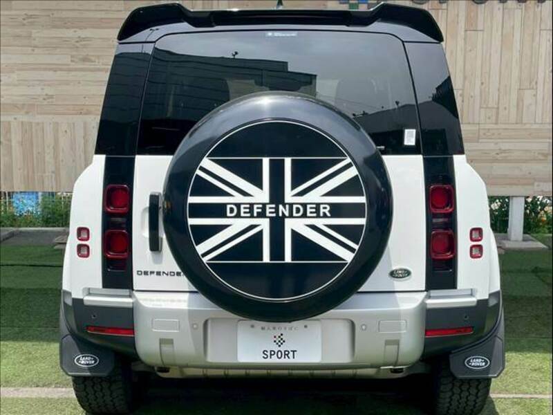 DEFENDER