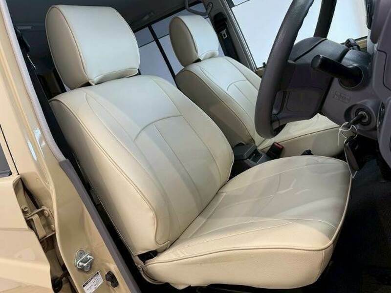 LAND CRUISER