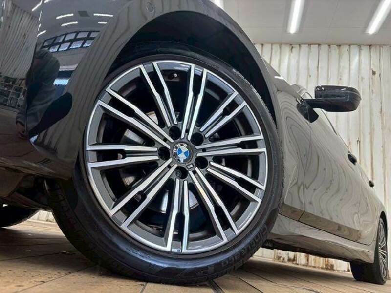 3 SERIES-18