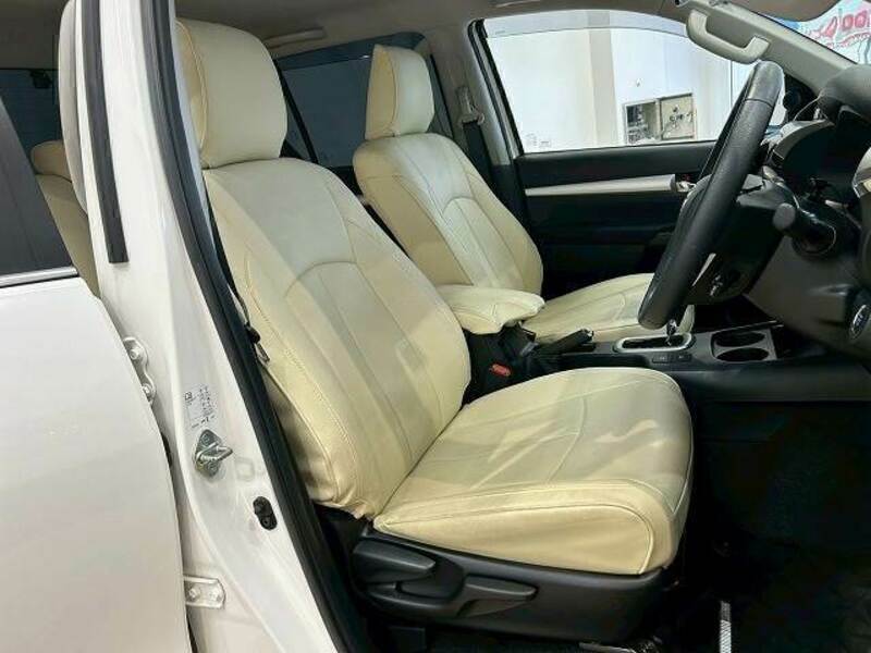 HILUX