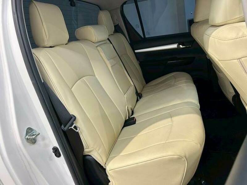 HILUX
