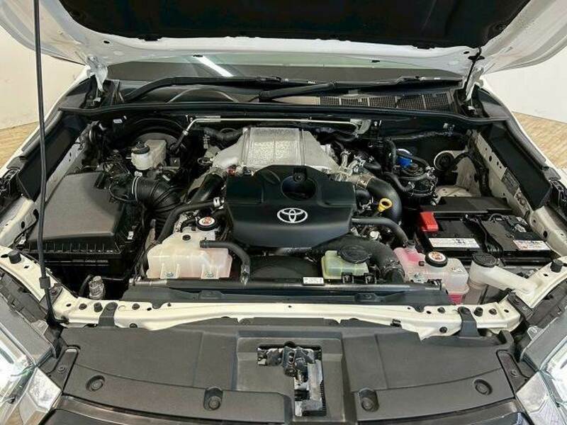 HILUX