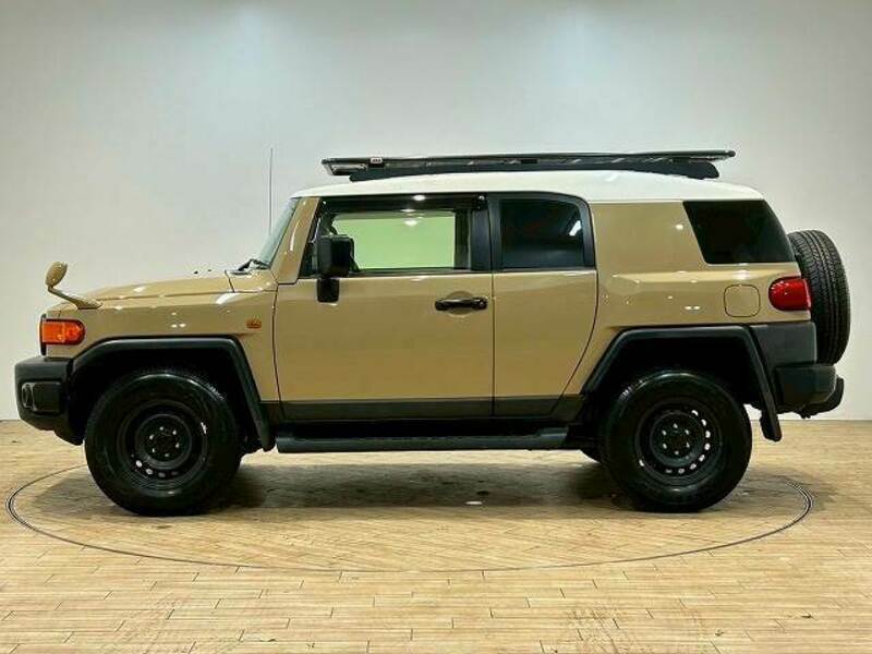FJ CRUISER-15