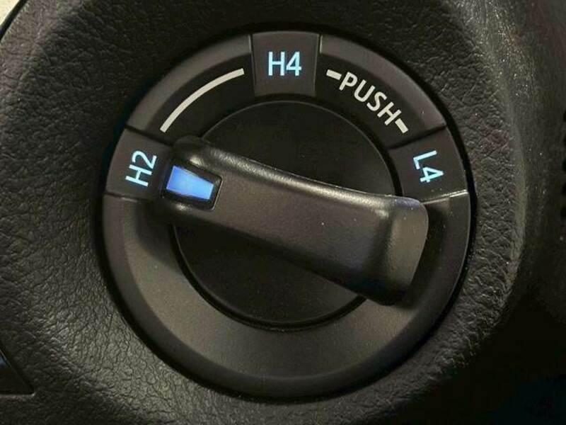 HILUX