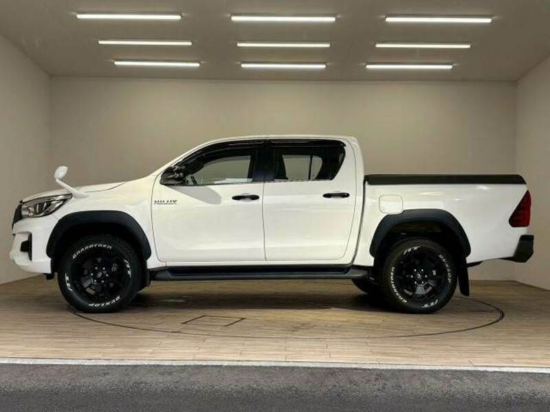 HILUX