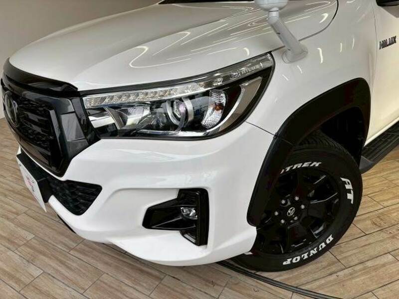 HILUX