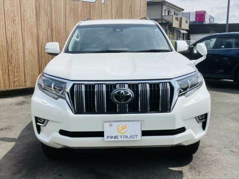 LAND CRUISER PRADO-15