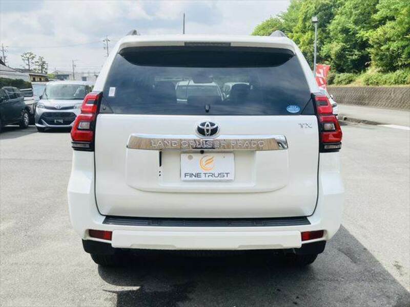LAND CRUISER PRADO-19