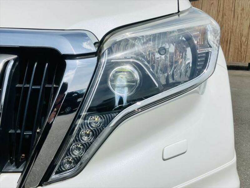 LAND CRUISER PRADO-15