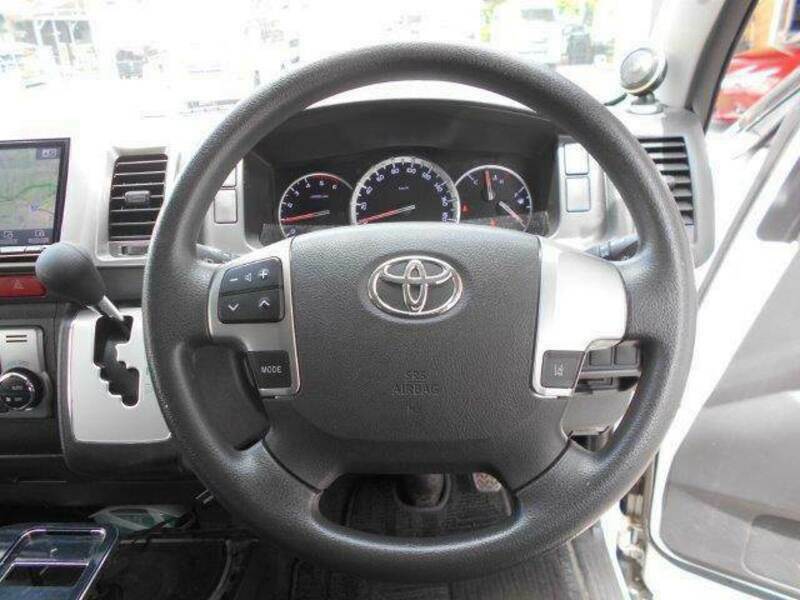 HIACE VAN-12