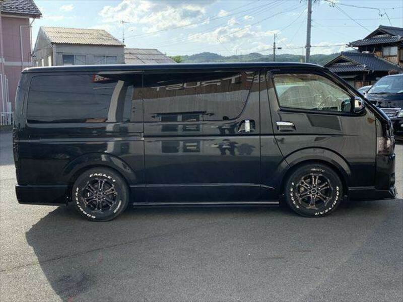 HIACE VAN