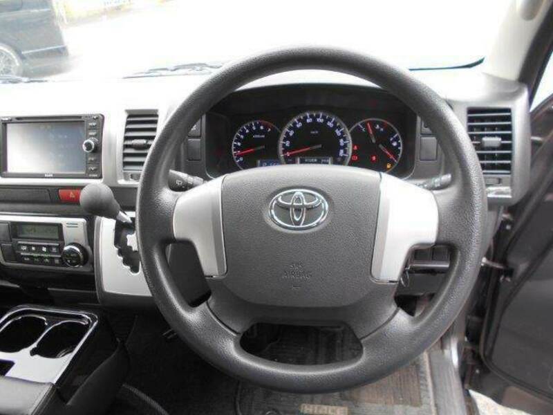 HIACE VAN-12