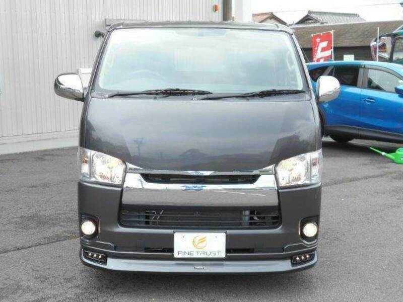 HIACE VAN-16