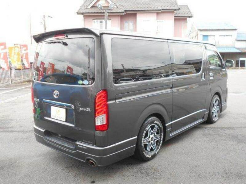 HIACE VAN-19