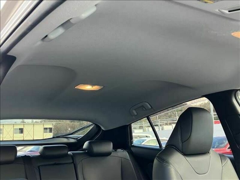 PRIUS-18