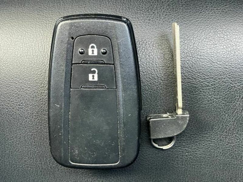 PRIUS-27