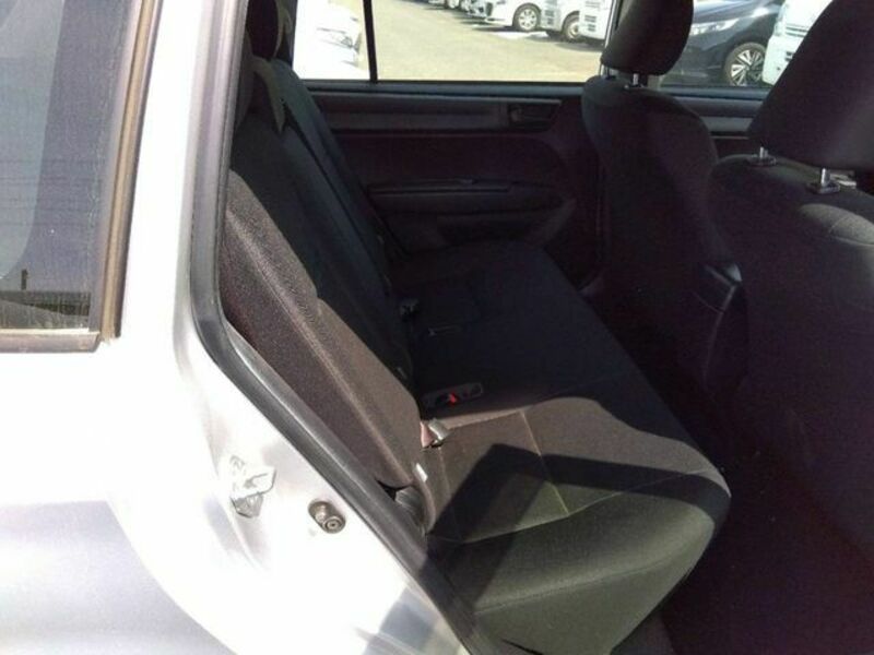 COROLLA FIELDER