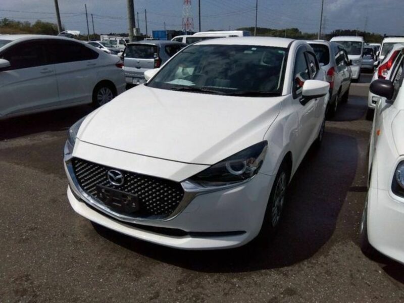 MAZDA2