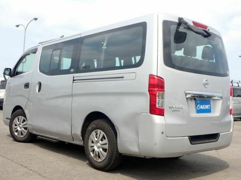 NV350 CARAVAN WAGON-2