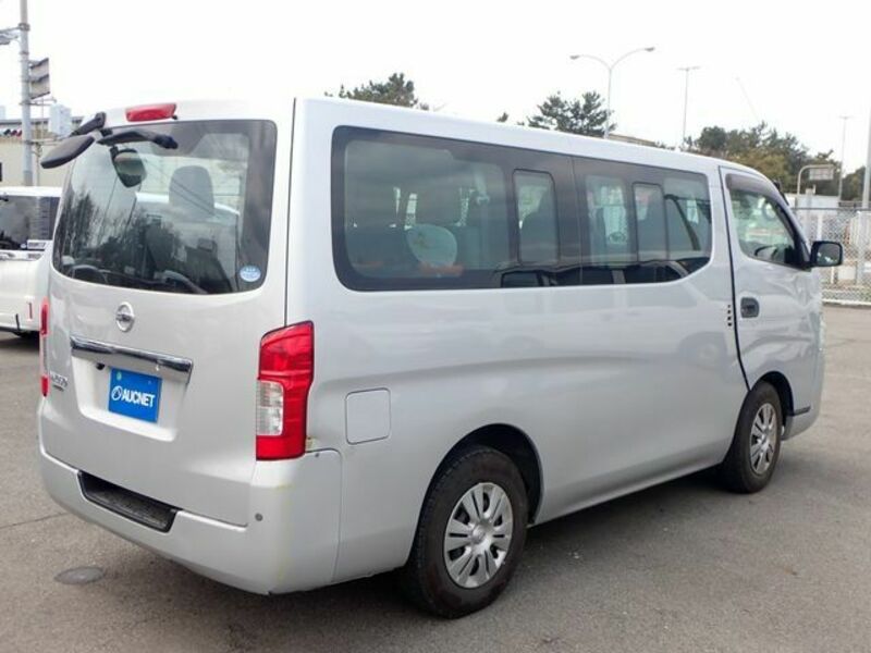 NV350 CARAVAN WAGON-5