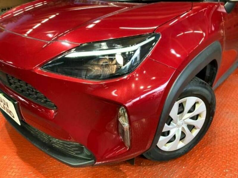 YARIS CROSS-11