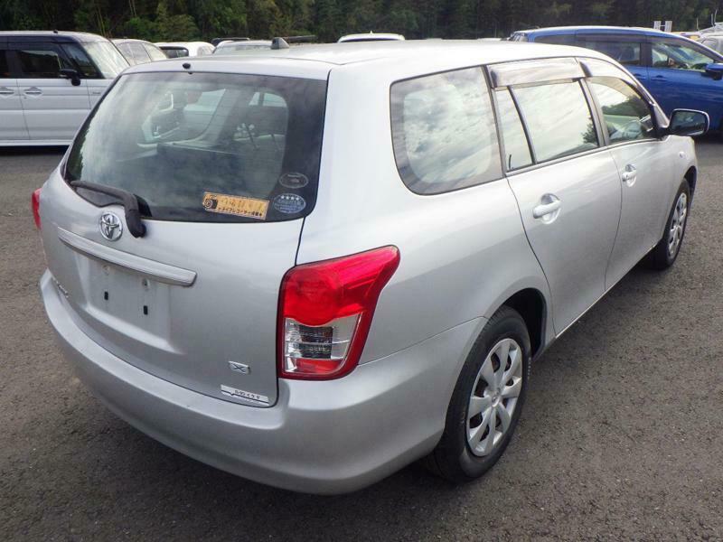 COROLLA FIELDER