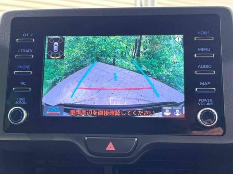 YARIS CROSS-3
