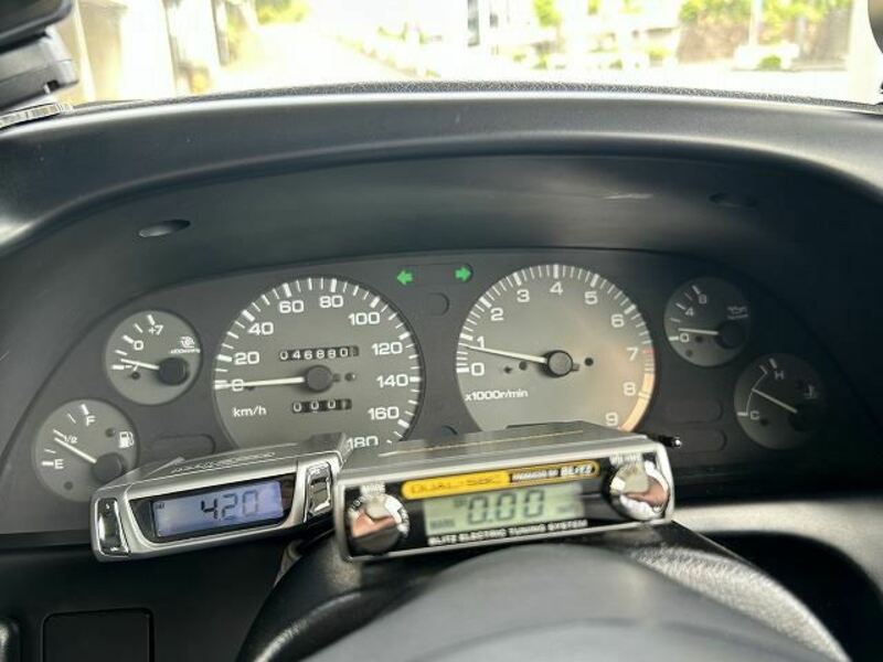 SKYLINE-16