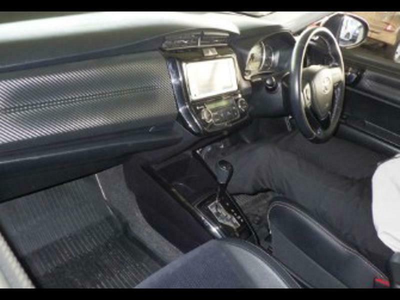 COROLLA FIELDER