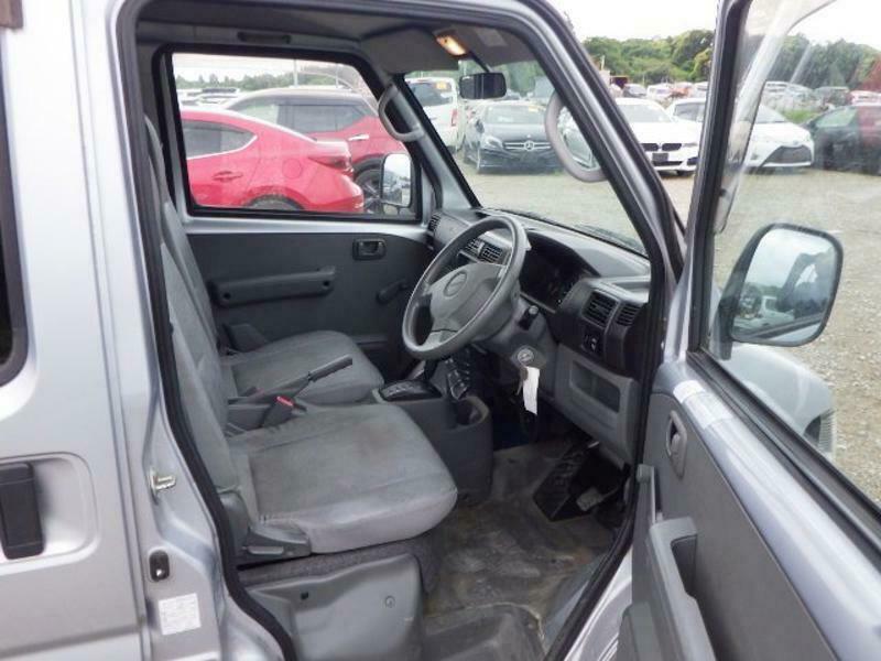 CLIPPER VAN