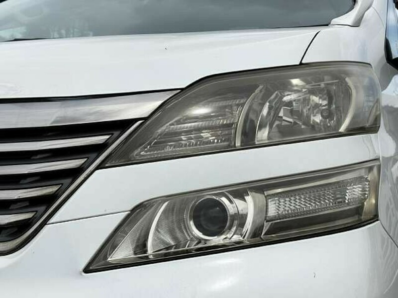 VELLFIRE-4