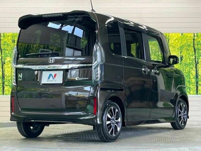 N BOX CUSTOM-16