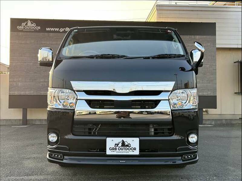 HIACE VAN-1