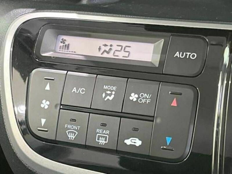 N BOX CUSTOM-7