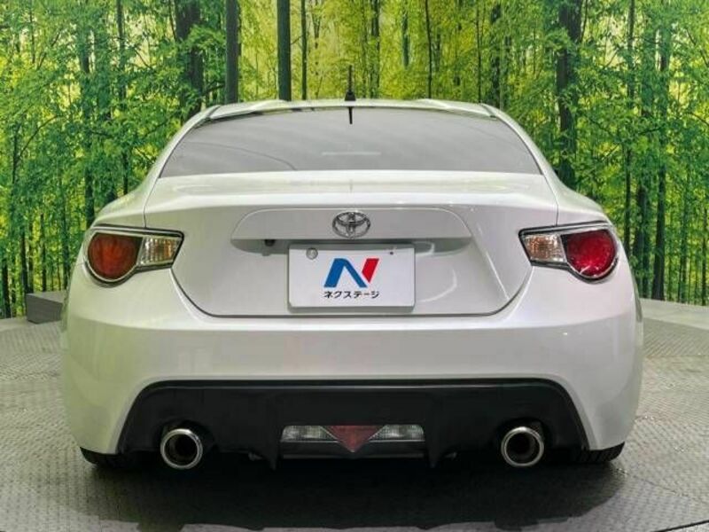 86