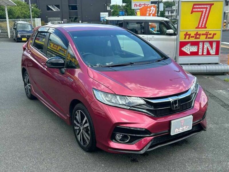 FIT HYBRID