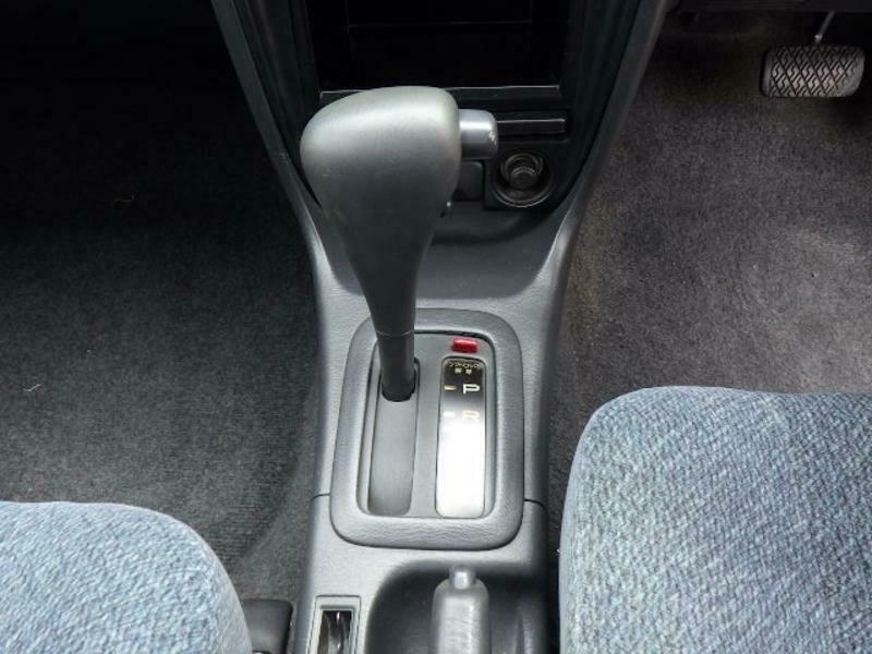 COROLLA-16