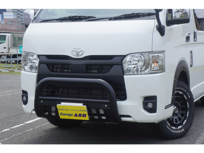 HIACE VAN-10