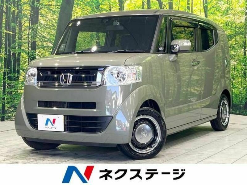 HONDA N BOX SLASH