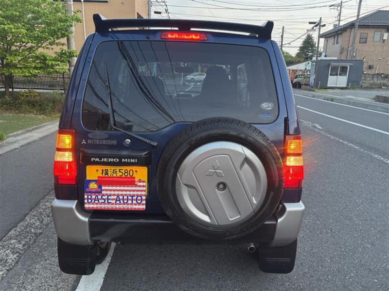 PAJERO MINI
