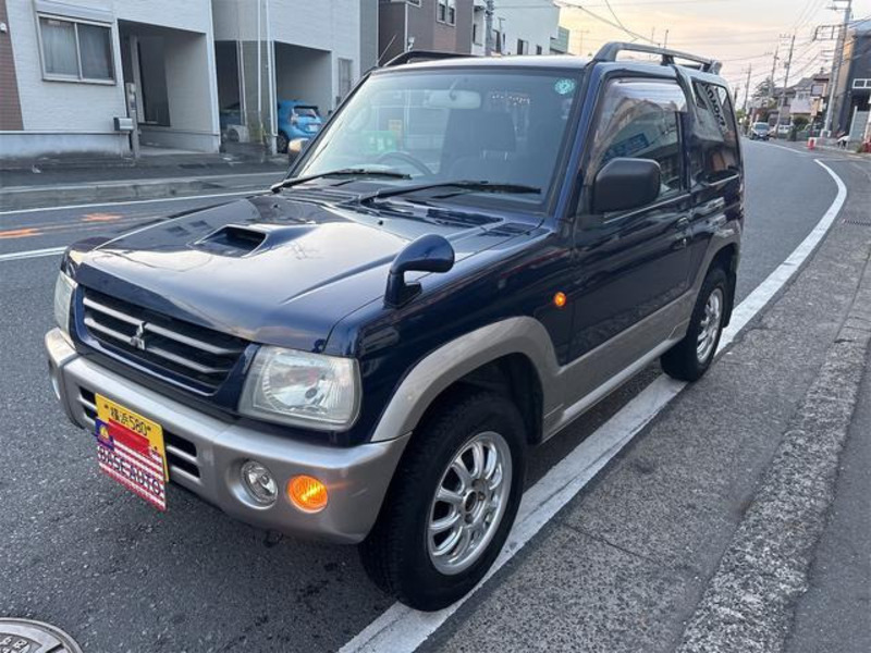 PAJERO MINI