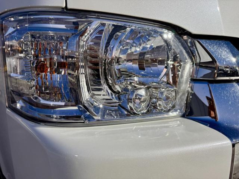 HIACE-15